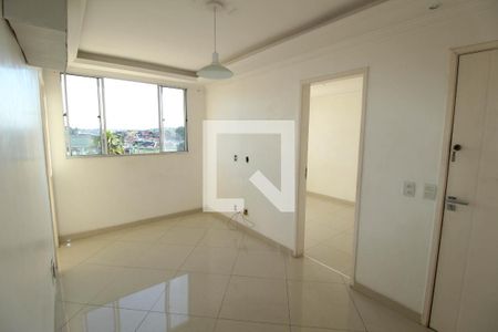 Sala de apartamento para alugar com 3 quartos, 60m² em Engenho do Porto, Duque de Caxias