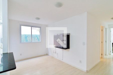 Sala de apartamento para alugar com 2 quartos, 45m² em Jardim Elizabete, Taboão da Serra