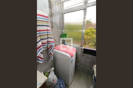 Apartamento à venda com 77m², 3 quartos e sem vaga Apartamento à venda com 77m², 3 quartos e sem vagaÁrea de Serviço