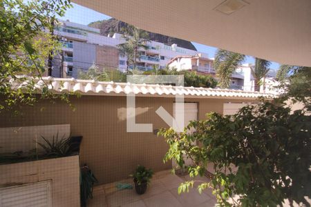 Vista - Sala de casa à venda com 4 quartos, 230m² em Vargem Pequena, Rio de Janeiro