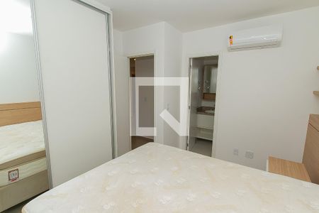 Suíte de apartamento para alugar com 1 quarto, 63m² em Auxiliadora, Porto Alegre