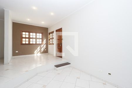 Sala 1 de casa para alugar com 4 quartos, 258m² em Vila São Paulo, São Paulo