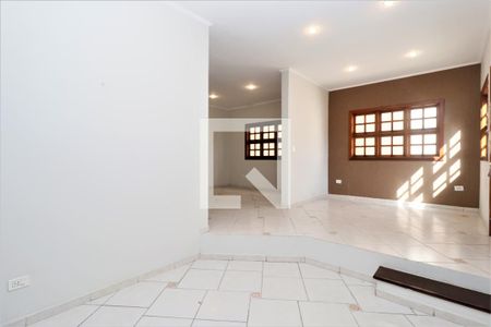 Sala 2 de casa para alugar com 4 quartos, 258m² em Vila São Paulo, São Paulo