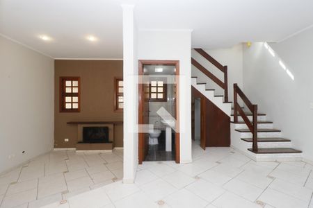 Sala 2 de casa para alugar com 4 quartos, 258m² em Vila São Paulo, São Paulo