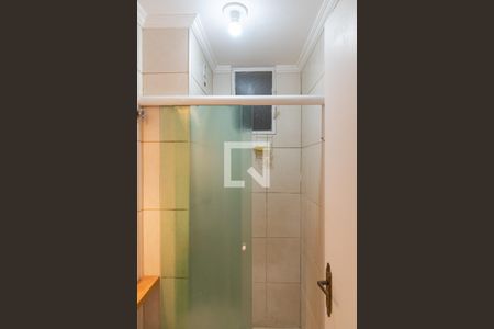 Apartamento à venda com 57m², 2 quartos e 1 vaga Apartamento à venda com 57m², 2 quartos e 1 vagaBanheiro