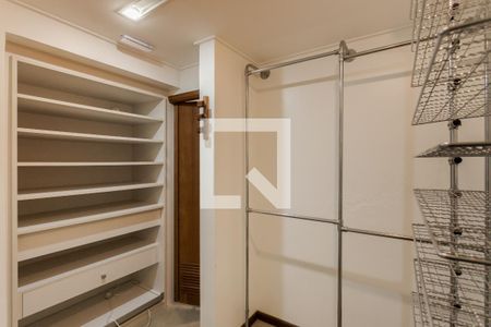 Apartamento à venda com 273m², 3 quartos e 2 vagas Apartamento à venda com 273m², 3 quartos e 2 vagasSuíte 2