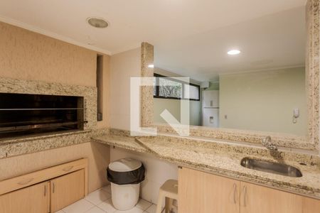 Apartamento à venda com 273m², 3 quartos e 2 vagas Apartamento à venda com 273m², 3 quartos e 2 vagasÁrea comum - Salão de festas
