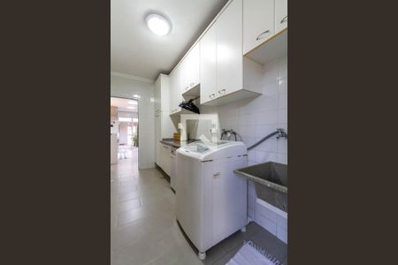 Casa à venda com 380m², 4 quartos e 5 vagasÁrea de serviço