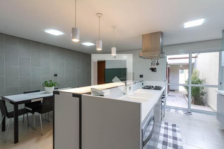 Casa à venda com 380m², 4 quartos e 5 vagasCozinha