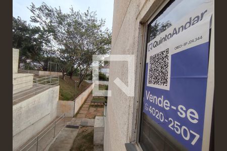 Apartamento à venda com 65m², 3 quartos e 1 vagaPlaquinha instalada no Janela do Imóvel - Área Comum