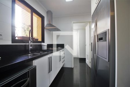 Apartamento à venda com 200m², 4 quartos e 4 vagasCozinha