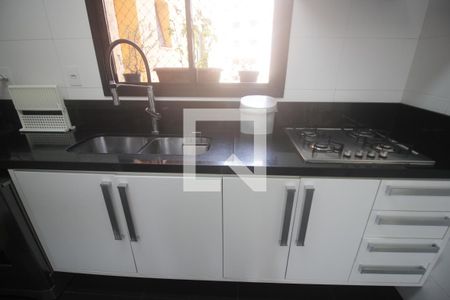 Apartamento à venda com 200m², 4 quartos e 4 vagasPia