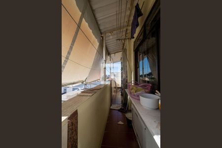 Apartamento à venda com 110m², 3 quartos e 2 vagas Apartamento à venda com 110m², 3 quartos e 2 vagasÁrea de Serviço