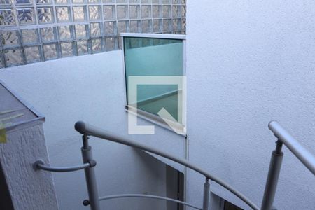 Casa à venda com 130m², 2 quartos e 1 vagaÁrea de Serviço