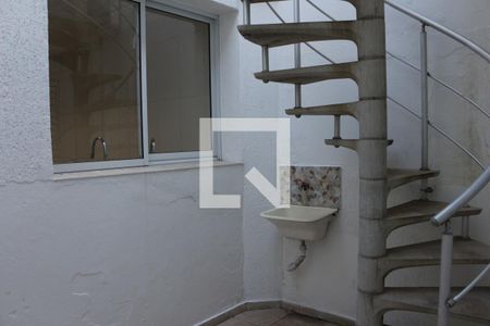 Casa à venda com 130m², 2 quartos e 1 vagaÁrea de Serviço