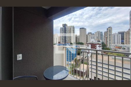 Varanda de apartamento para alugar com 1 quarto, 30m² em Vila Nova Conceição, São Paulo