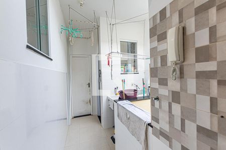 Apartamento à venda com 60m², 2 quartos e 1 vaga Apartamento à venda com 60m², 2 quartos e 1 vagaÁrea de Serviço