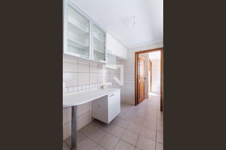 Apartamento para alugar com 245m², 3 quartos e 2 vagasCozinha