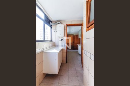 Apartamento para alugar com 245m², 3 quartos e 2 vagasÁrea de serviço