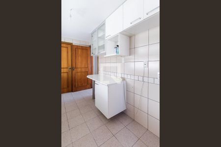 Apartamento para alugar com 245m², 3 quartos e 2 vagasCozinha