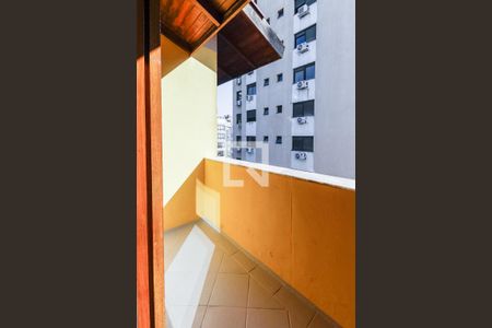 Apartamento para alugar com 245m², 3 quartos e 2 vagasSacada da cobertura