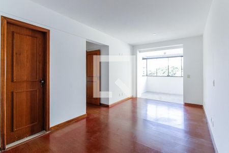 Apartamento para alugar com 245m², 3 quartos e 2 vagasSuíte