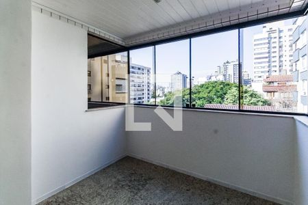 Apartamento para alugar com 245m², 3 quartos e 2 vagasSacada da suíte