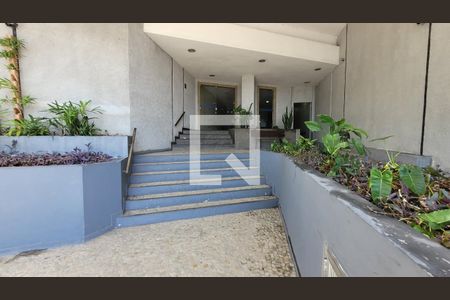 Apartamento à venda com 64m², 2 quartos e 1 vaga Apartamento à venda com 64m², 2 quartos e 1 vagaHall de Entrada