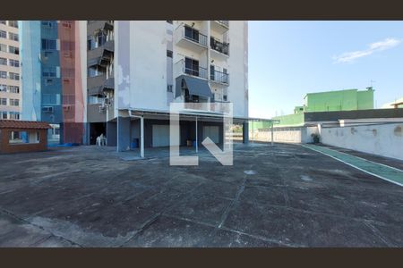 Apartamento à venda com 64m², 2 quartos e 1 vaga Apartamento à venda com 64m², 2 quartos e 1 vagaÁrea comum - Churrasqueira