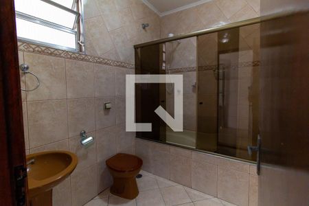 Banheiro de casa para alugar com 1 quarto, 110m² em Chácara Mafalda, São Paulo