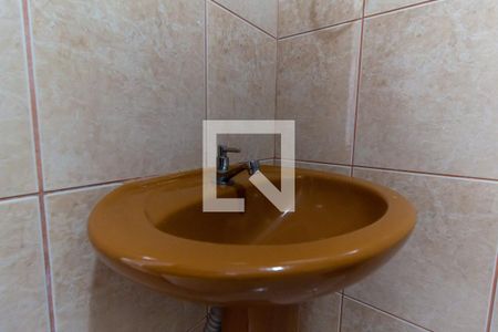 Detalhe banheiro de casa para alugar com 1 quarto, 110m² em Chácara Mafalda, São Paulo