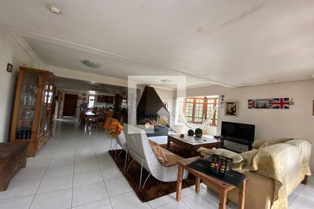 Casa à venda com 600m², 6 quartos e 10 vagasSala 4