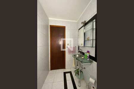 Casa à venda com 600m², 6 quartos e 10 vagasBanheiro 4