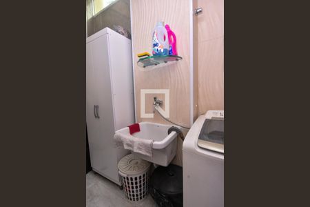 Apartamento à venda com 75m², 2 quartos e 1 vaga Apartamento à venda com 75m², 2 quartos e 1 vagaÁrea de Serviço