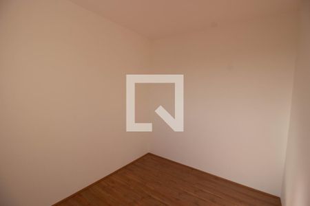 Quarto 2 de apartamento para alugar com 2 quartos, 47m² em Itaquera, São Paulo