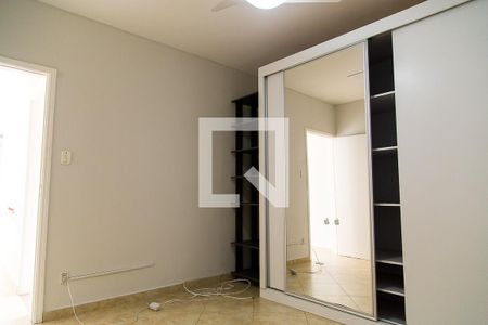 Casa à venda com 110m², 2 quartos e 2 vagas Casa à venda com 110m², 2 quartos e 2 vagasQuarto 2