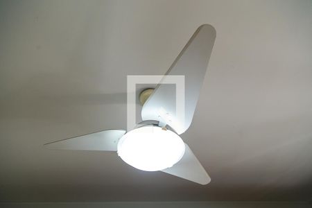 Casa à venda com 110m², 2 quartos e 2 vagas Casa à venda com 110m², 2 quartos e 2 vagasQuarto 1 - Ventilador