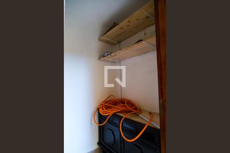 Casa à venda com 110m², 2 quartos e 2 vagas Casa à venda com 110m², 2 quartos e 2 vagasDespensa do Quintal