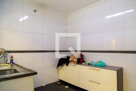 Casa à venda com 110m², 2 quartos e 2 vagas Casa à venda com 110m², 2 quartos e 2 vagasCozinha