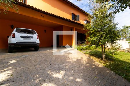 Casa para alugar com 380m², 3 quartos e 5 vagas Casa para alugar com 380m², 3 quartos e 5 vagasVagas de garagem