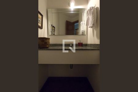 Apartamento à venda com 142m², 3 quartos e 2 vagas Apartamento à venda com 142m², 3 quartos e 2 vagasLavabo