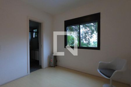 Apartamento à venda com 142m², 3 quartos e 2 vagas Apartamento à venda com 142m², 3 quartos e 2 vagasSuíte 2