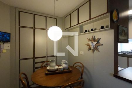 Apartamento à venda com 142m², 3 quartos e 2 vagas Apartamento à venda com 142m², 3 quartos e 2 vagasCozinha