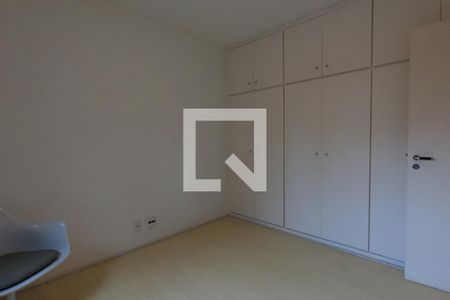 Apartamento à venda com 142m², 3 quartos e 2 vagas Apartamento à venda com 142m², 3 quartos e 2 vagasSuíte 2