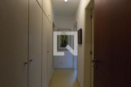 Apartamento à venda com 142m², 3 quartos e 2 vagas Apartamento à venda com 142m², 3 quartos e 2 vagasCorredor