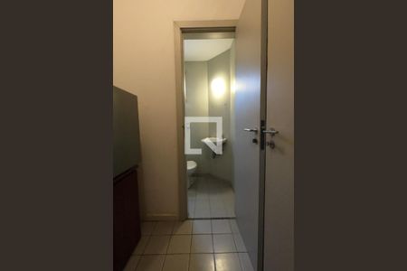 Apartamento à venda com 142m², 3 quartos e 2 vagas Apartamento à venda com 142m², 3 quartos e 2 vagasÁrea de Serviço