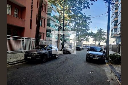 Apartamento à venda com 230m², 3 quartos e 2 vagas