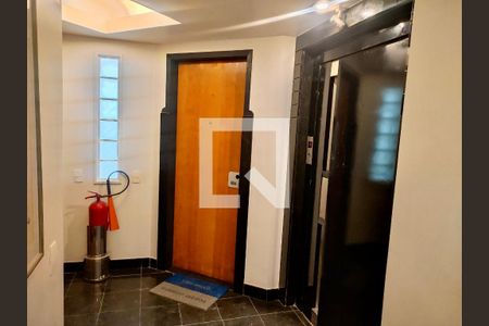 Apartamento à venda com 230m², 3 quartos e 2 vagas