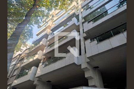 Apartamento à venda com 230m², 3 quartos e 2 vagas