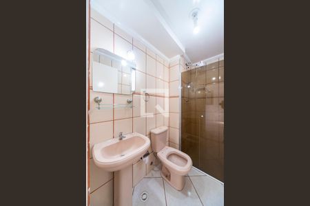 Banheiro  de apartamento para alugar com 2 quartos, 58m² em Jardim do Estádio, Santo André